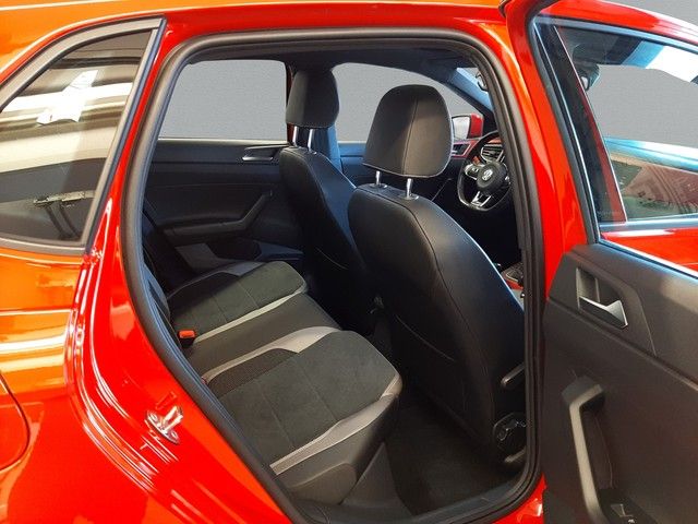 Fahrzeugabbildung Volkswagen Polo VI GTI 2.0TSI DSG Navi Pano Kamera ACC