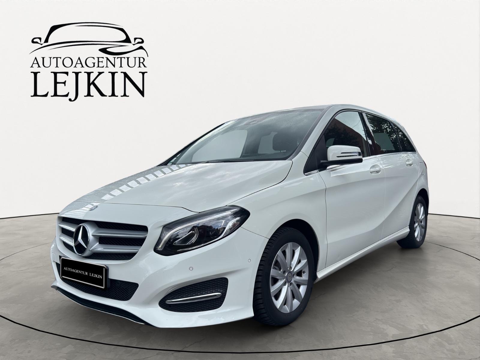 Mercedes-Benz B 180 Style*SCHECKHEFT*AHK*LED*PDC*SHZ*3. HAND*