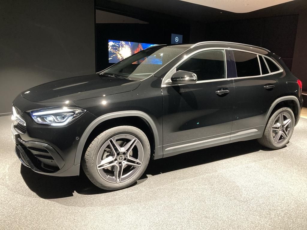 Mercedes-Benz GLA 250