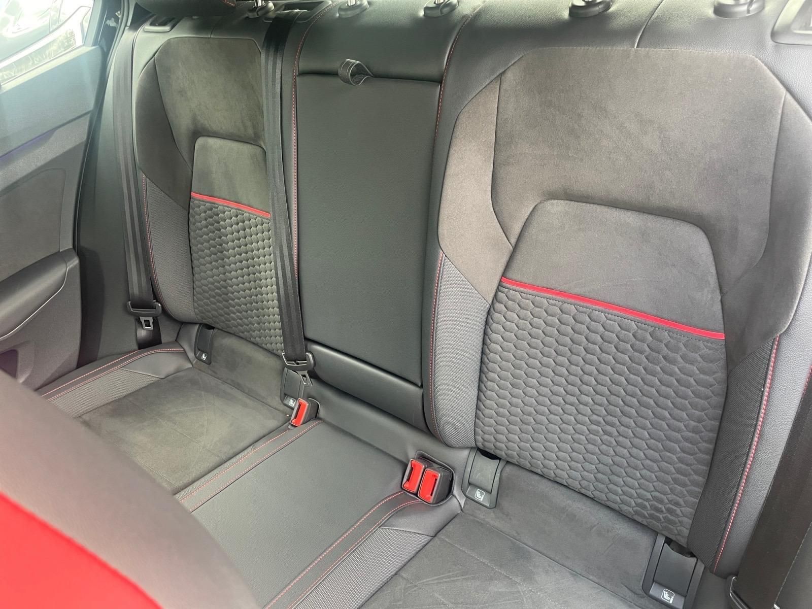 Volkswagen Golf  2.0 TSI DSG GTI Clubsport ACC/Kamera/HUD/P foto 10