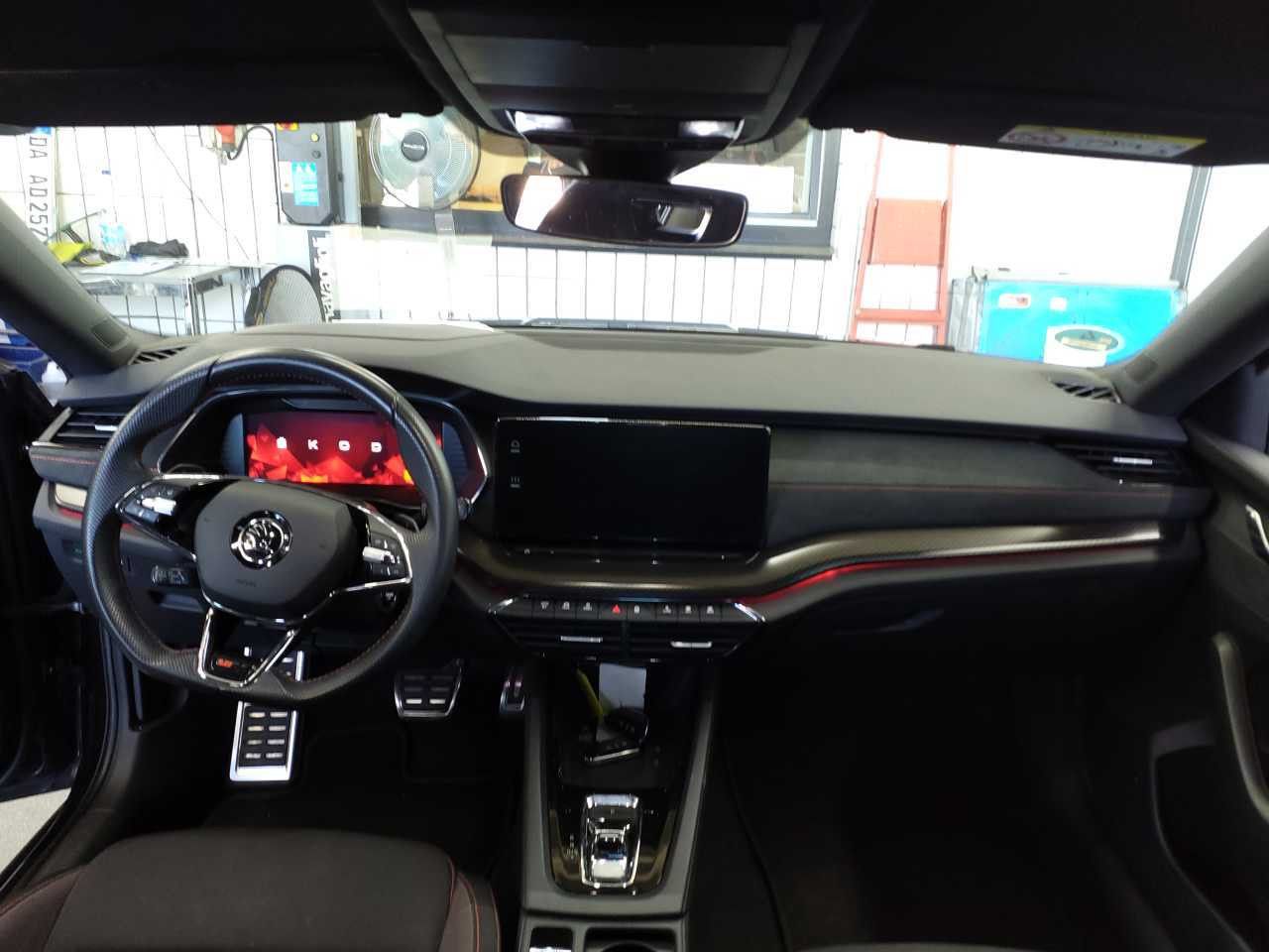 Skoda Octavia  2.0 TSI DSG RS*HUD*ASSIST*NAVI*KAMERA foto 8