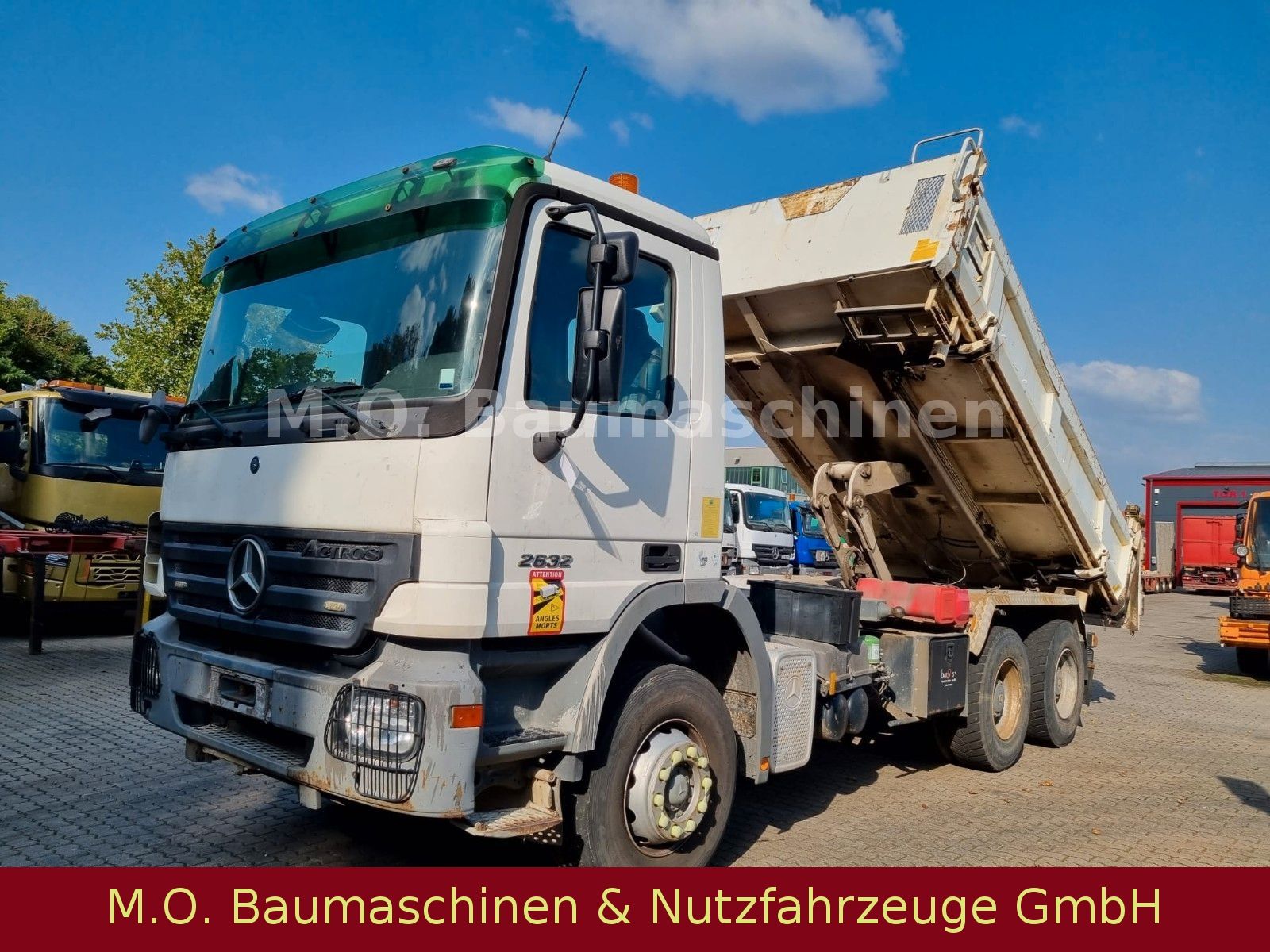 Fahrzeugabbildung Mercedes-Benz Actros 2632  / 3-Seitenkipper / AC / 6x4 /EPS /