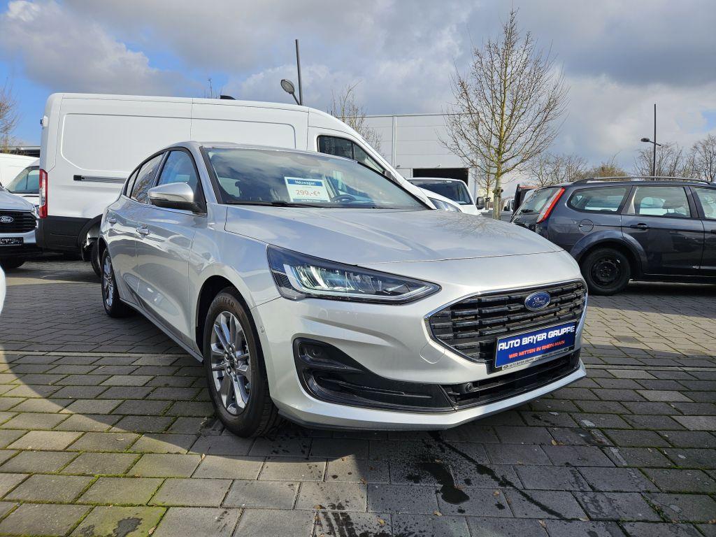 Ford Focus 1.0 EcoBoost Hybrid TITANIUM X