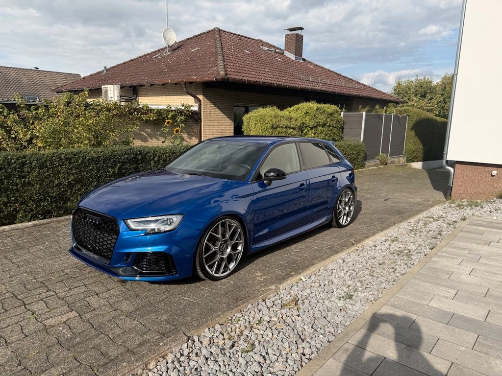 Image of Audi RS3