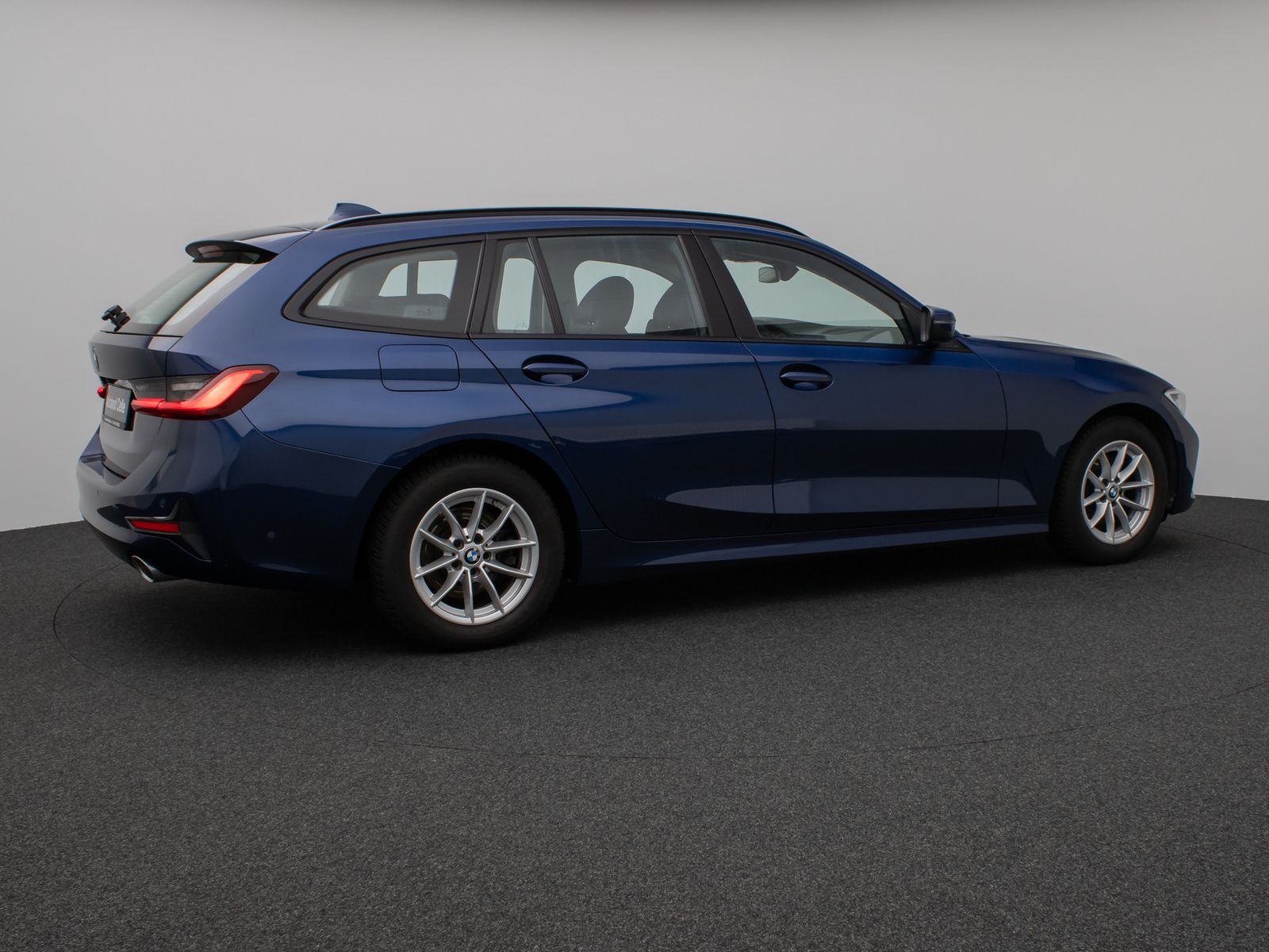 Fahrzeugabbildung BMW 320d Kamera HiFi CockPit+ Sport Geschwindigkeit