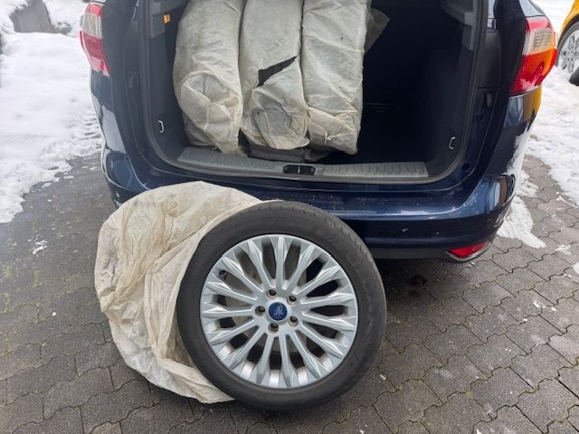 Fahrzeugabbildung Ford C-MAX Titanium KLIMA XENON ALU