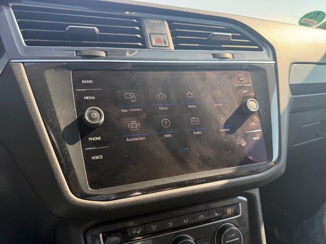 Tiguan Allspace 1.5 TSI United AHK Navi El. Pano