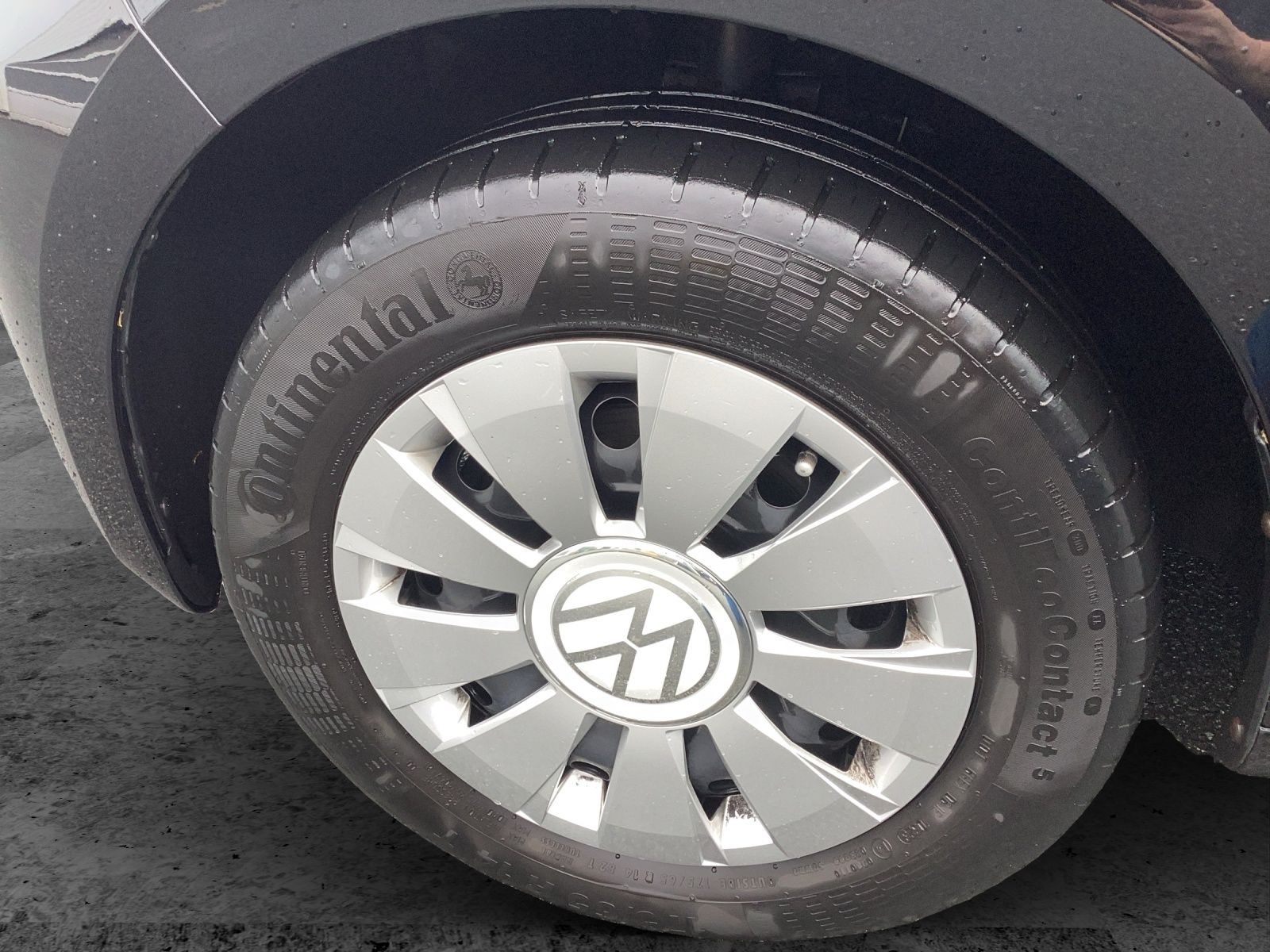 Fahrzeugabbildung Volkswagen up! CLIMATIC SHZ GRA PDC NSW