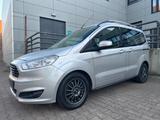 Ford TOURNEO COURER 1.5 TDCi KLIMA/PDC/TEMPOMAT/8FACH - Ford Tourneo aus 2015