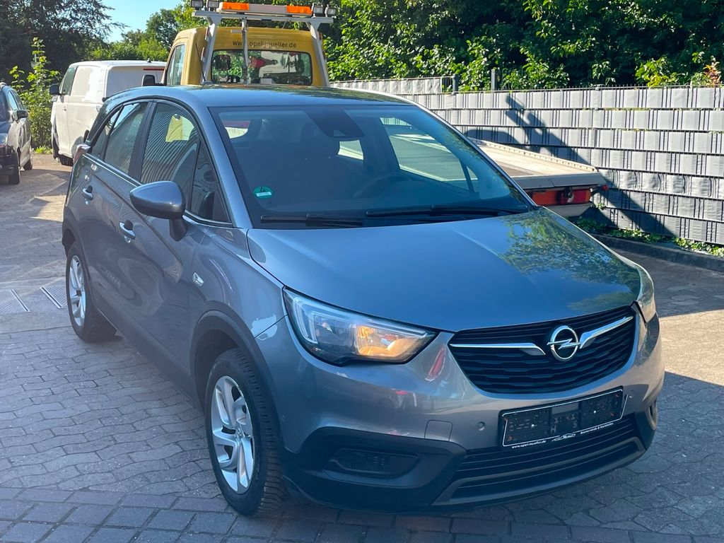 Opel Crossland (X)