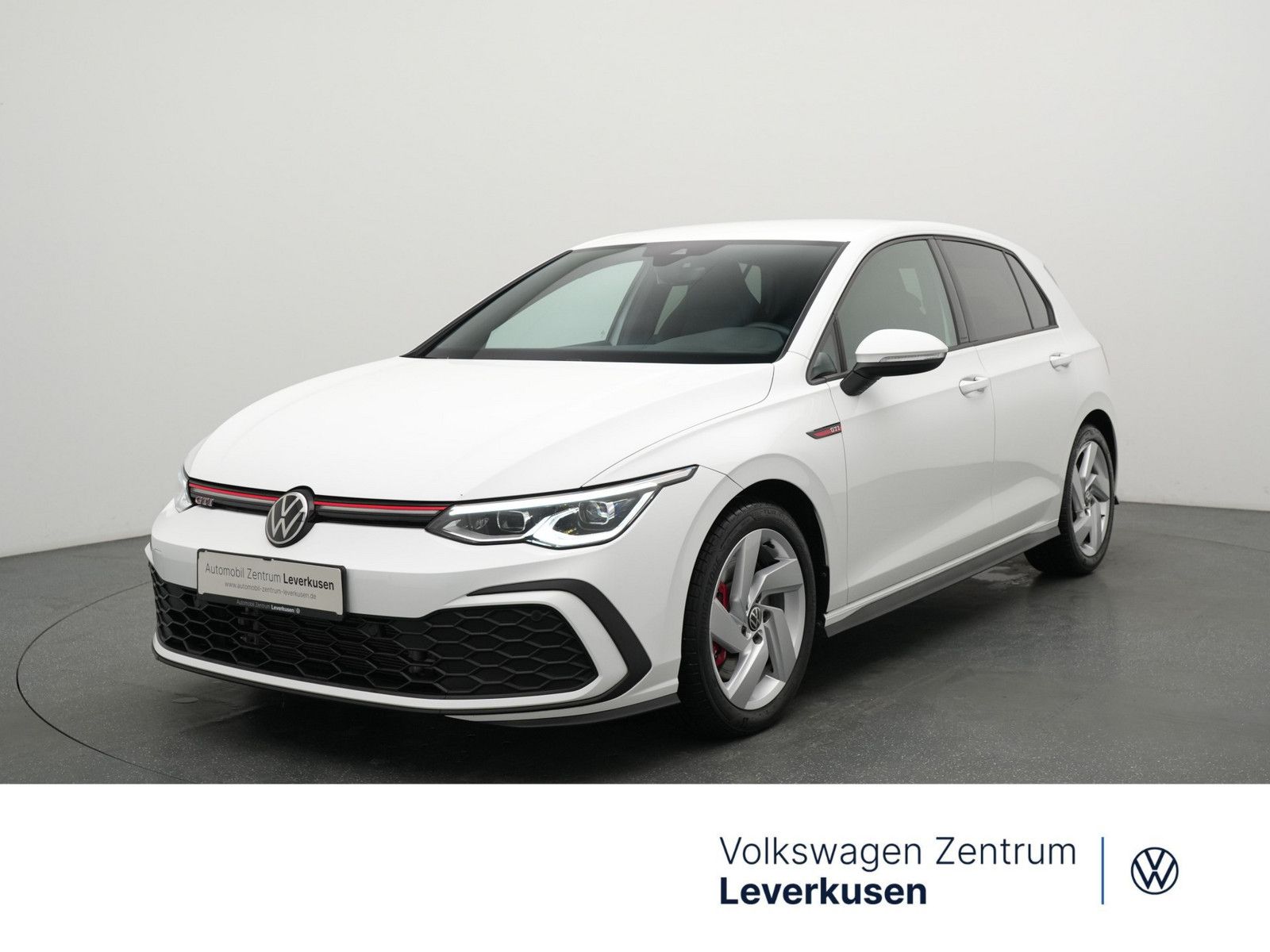 Volkswagen Golf VIII GTI DSG KAM VIRT CARPLAY SHZ LED PDC