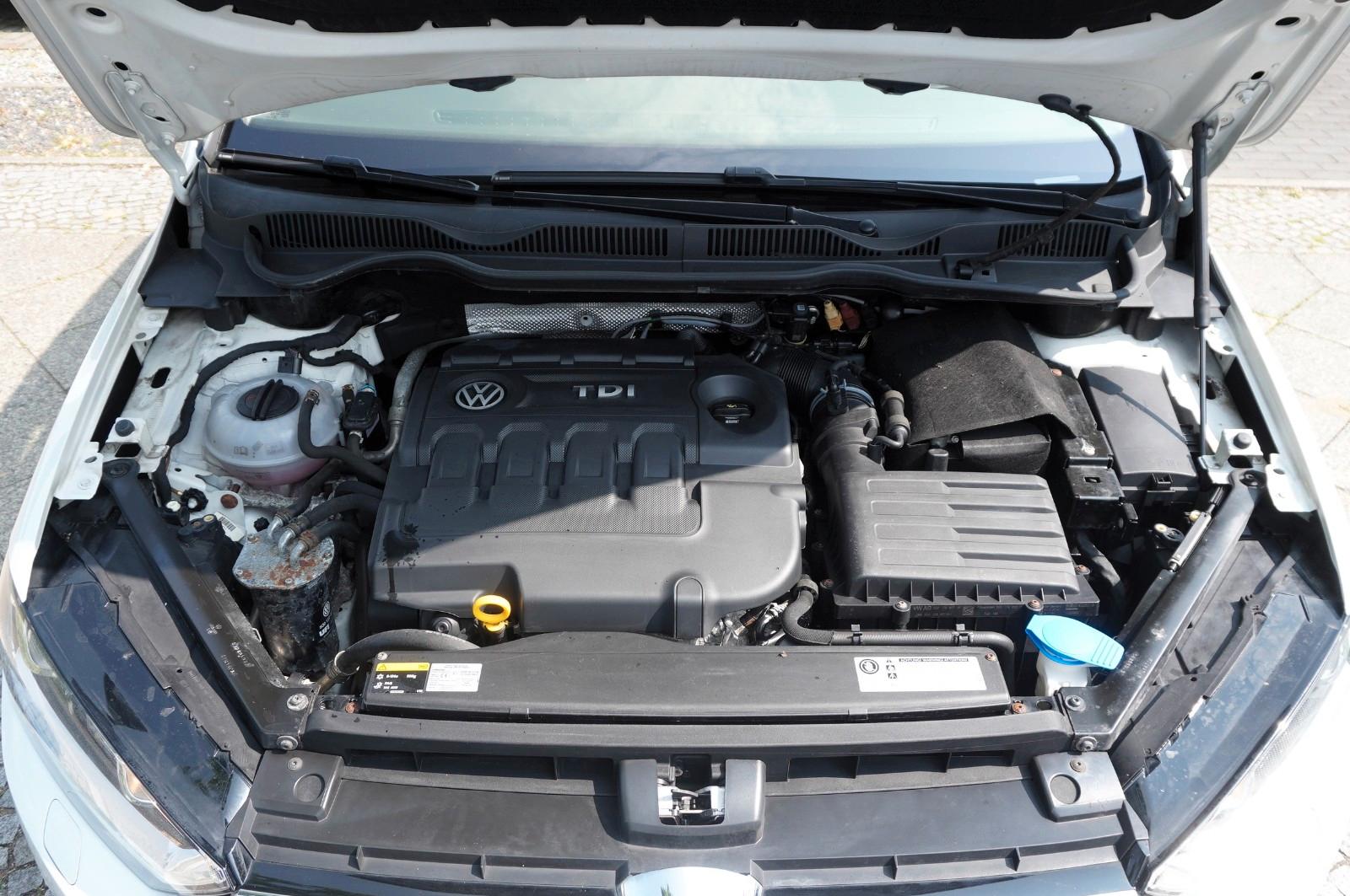 Car Image 32