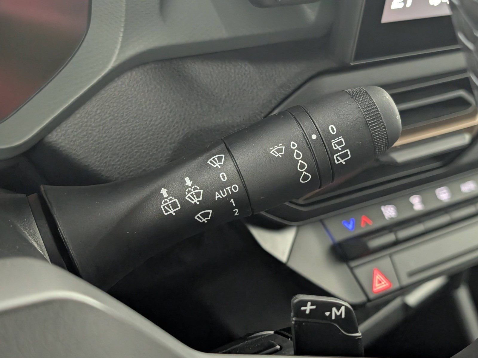 DACIA Duster  Extreme Hybrid-G 150 4x4 Technik – Bild 34
