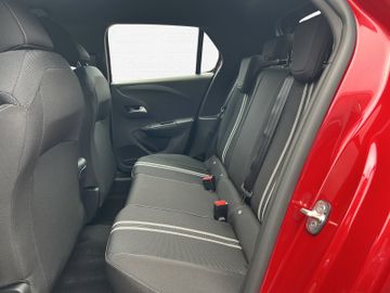 Fotografie 9 des Opel Corsa F GS Komfort-Paket Alllwetterreifen