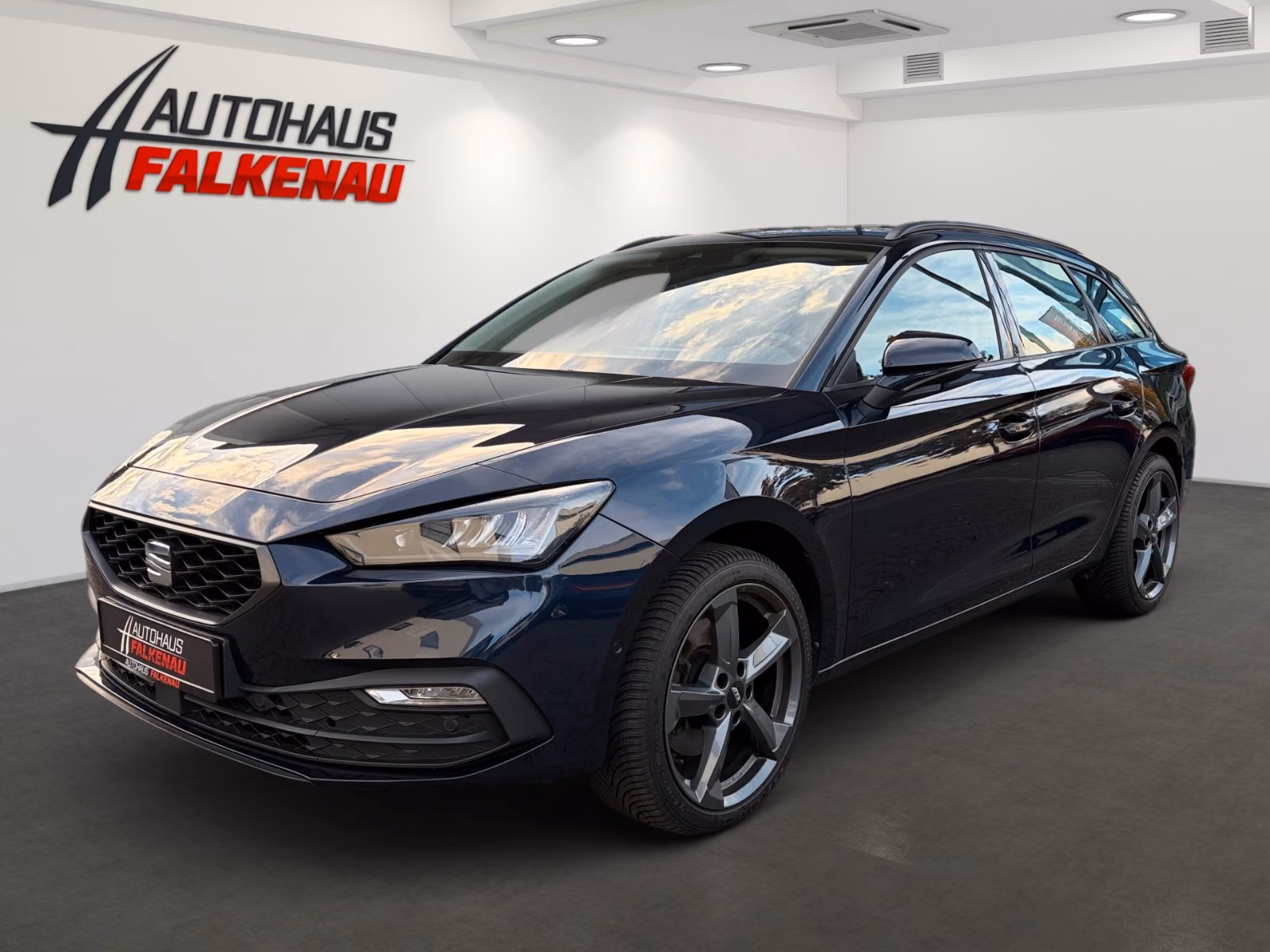 Seat Leon Sportstourer Style *CarPlay,AHK schwenkbar*