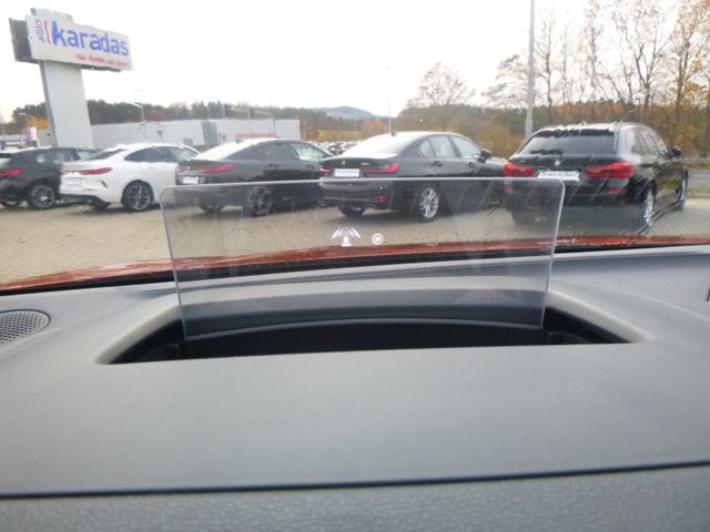 Fahrzeugabbildung Ford Focus ACTIVE 1,5 EcoB >AUT/NAV/LED/PAN/Headup<