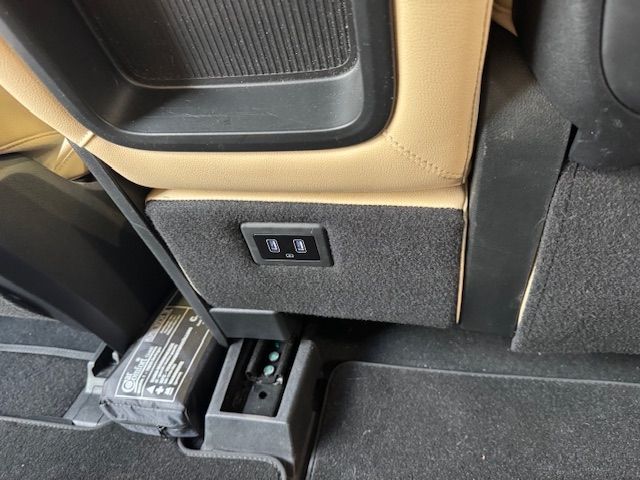 Fahrzeugabbildung Hyundai STARIA Prime 4WD LED NAVI ALU