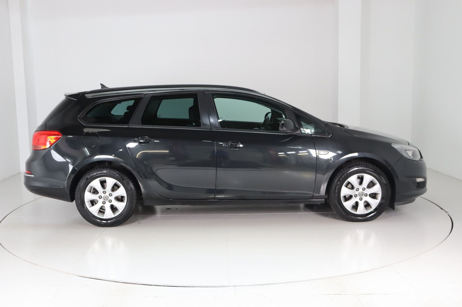 Fahrzeugabbildung Opel Astra Sports Tourer 1.6 CDTi ecoFLEX