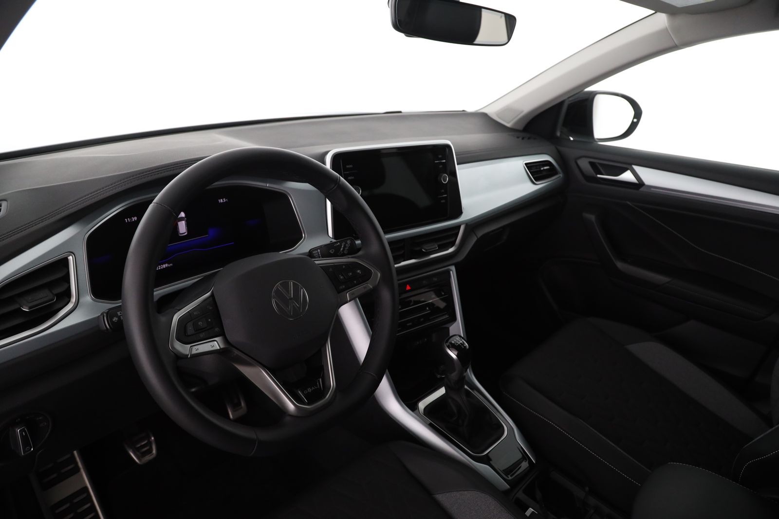 Volkswagen T-Roc - Bild 11