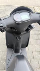 Aprilia SR 50 MOTARD - MOFA