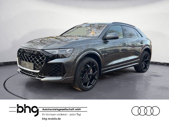 Audi RS Q8 SUV performance tiptro nic