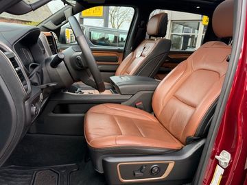 Bild 18 Dodge RAM 5,7l HEMI Longhorn AHK Luftfahrwerk 4x4