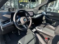 BMW 218 Active Tourer - Vorschau Bild 11