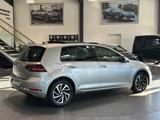 Volkswagen Golf 1.5 TSI ACT DSG Join 2.HA/S-HE/PANO/PDC/LM - Volkswagen mit Benzin-Antrieb: 2.5