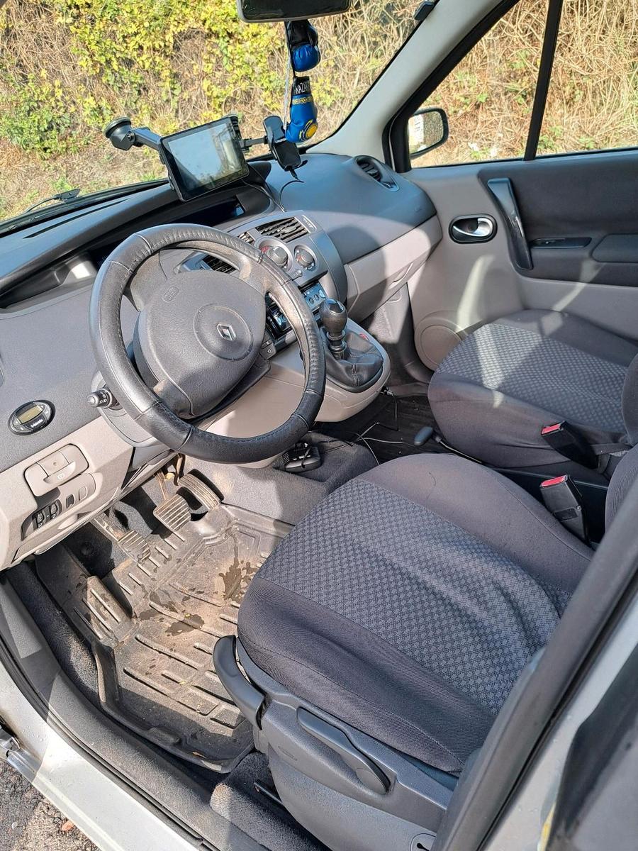 Renault Scenic 2006 — photo 6