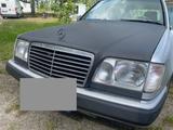 Mercedes-Benz Mercedes E-Klasse MB 124 280 E - Mercedes-Benz aus 1995: Klasse