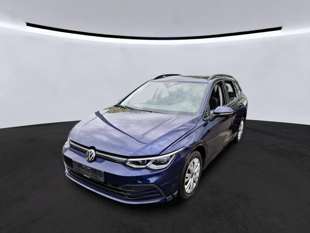 Volkswagen Golf VIII Variant 1.5 eTSI DSG Life Navi ACC LED