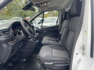 Renault Trafic - 7