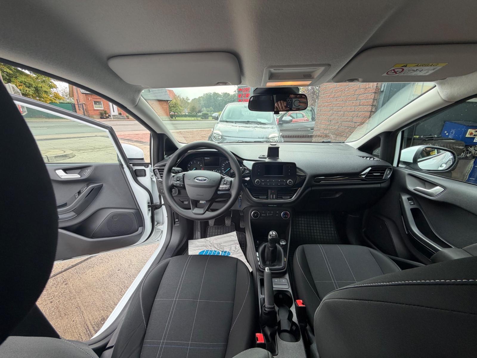 Ford Fiesta Trend 1.1i 2.Hd+77TKM+PDC
