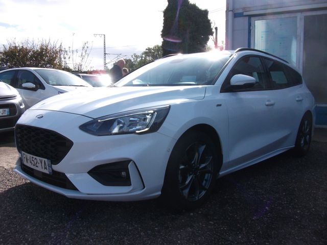 Ford Focus Turnier 1.0 EcoBoost ST-Line