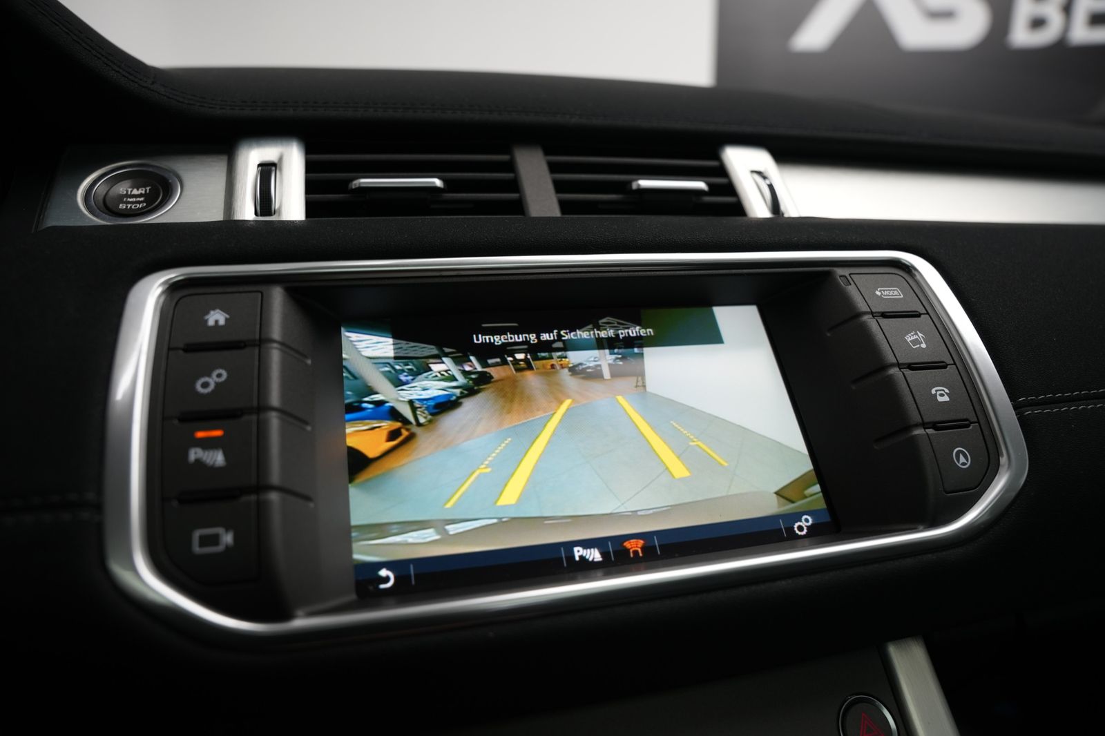 Fahrzeugabbildung Land Rover Range Rover Evoque SE Dynamic *Panorama*Kamera