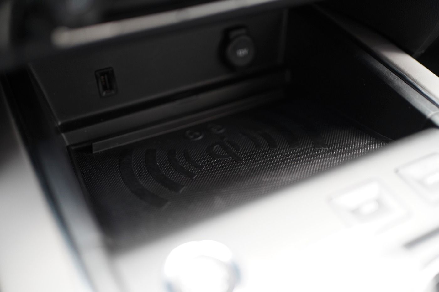 Fahrzeugabbildung Citroën C5 Aircross PureTech 180 EAT8 Shine Pack Automat