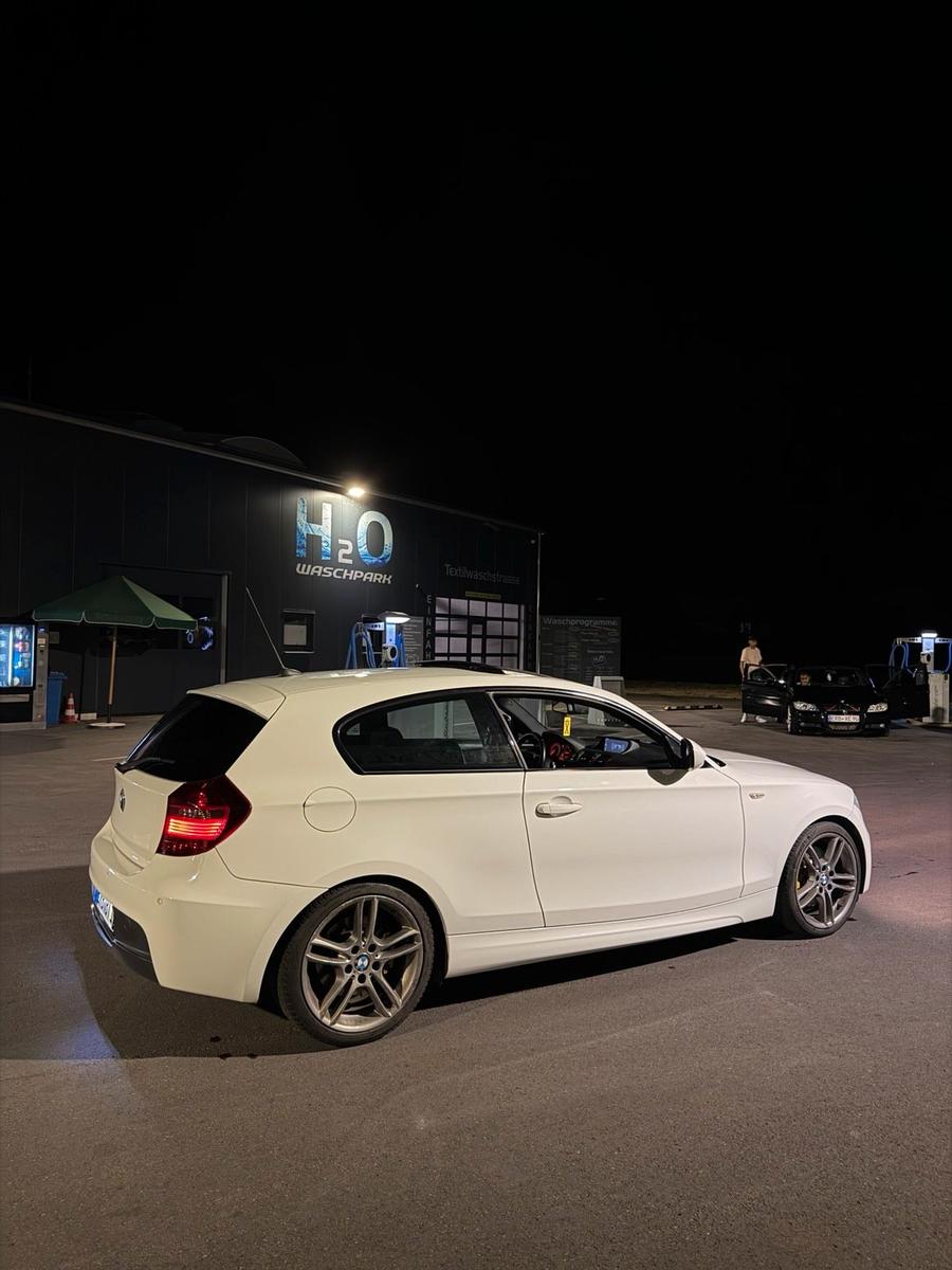 BMW 123