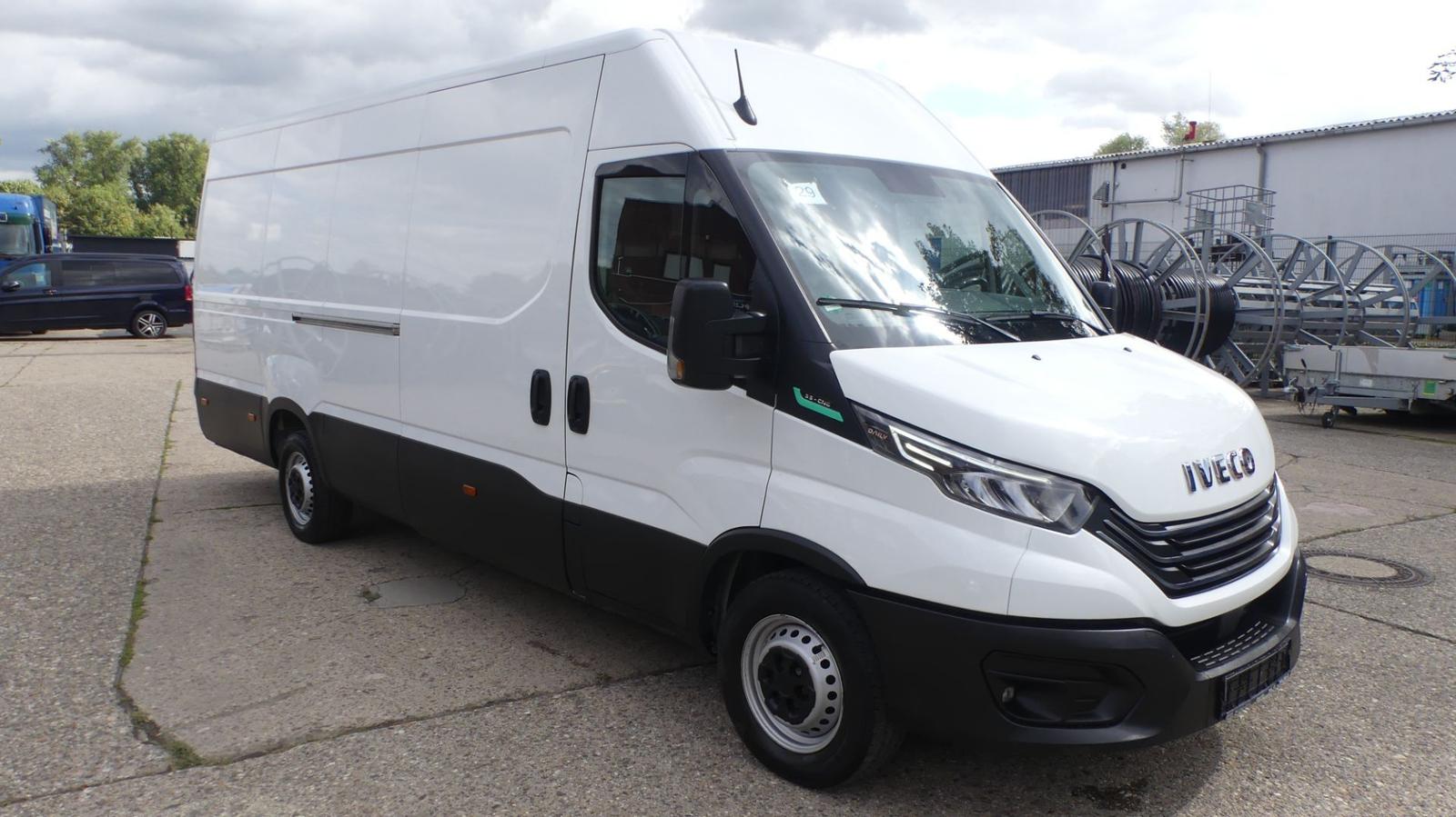 Iveco Daily CNG Maxi L5*Temp*LED*Klim*PDC*AHK*Kam*Navi