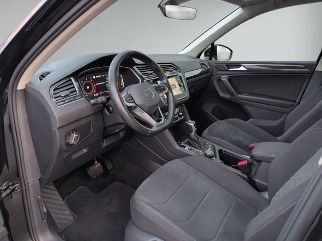 Tiguan 2.0 TDI DSG Elegance ALLRAD+PANO+STAHZ.+A