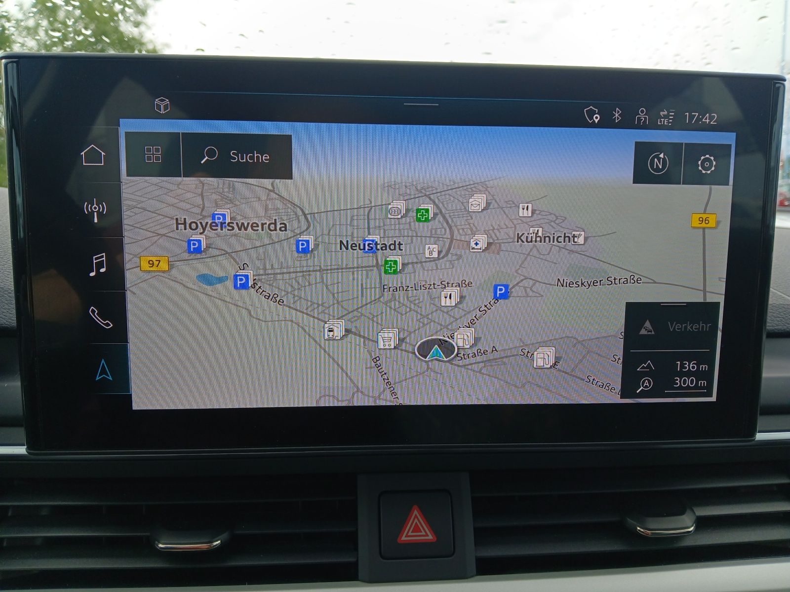 Fahrzeugabbildung Audi A4 Avant 40 TDI basis S-tronic Navi GRA PDC SH L