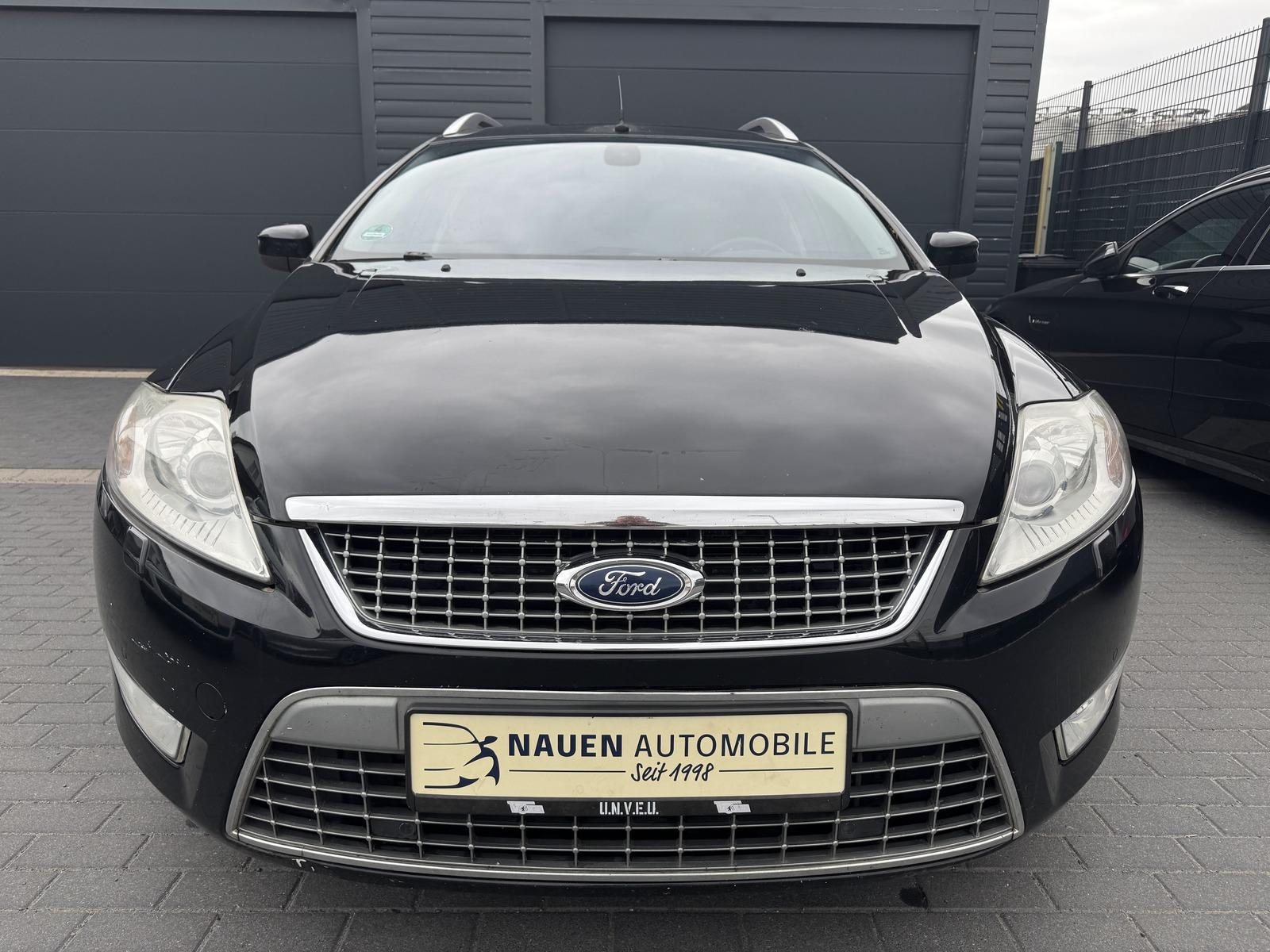 Ford Mondeo 2010 — rear view
