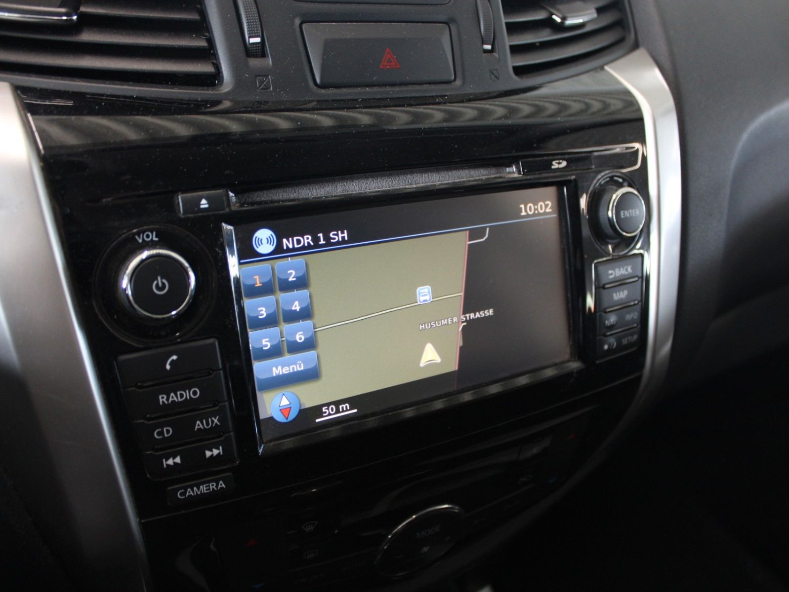 Fahrzeugabbildung Nissan Navara Double Cab Connecta 4x4 AHK Hardtop 1.Hd