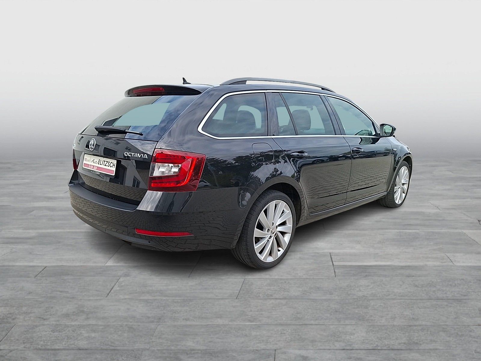 Fahrzeugabbildung SKODA Octavia Combi TSI L&K DSG LED Navi ACC PDC SHZ 1