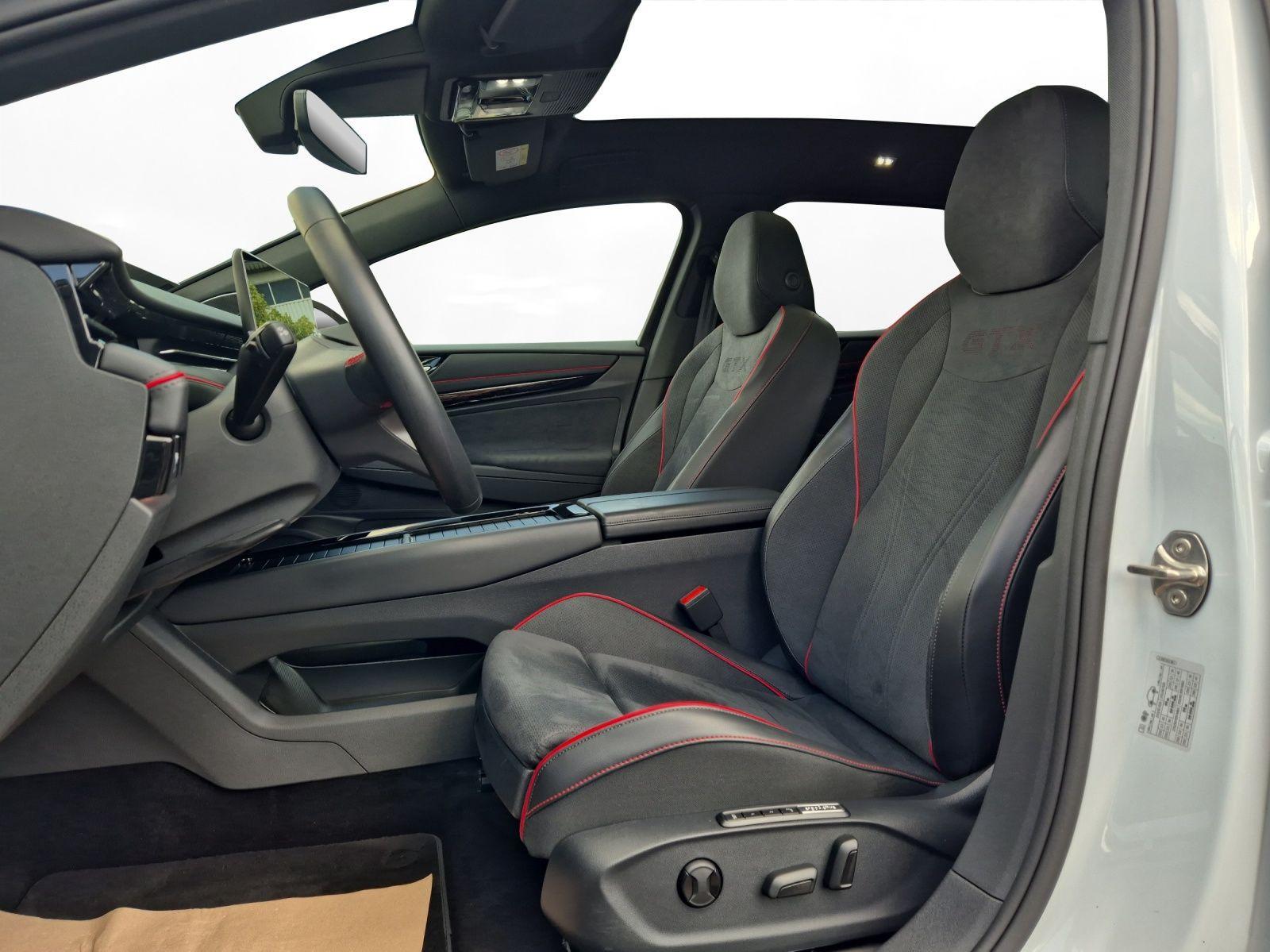 Volkswagen ID.7 Tourer GTX 340ps 4Motion AHK Pano Harman Wä