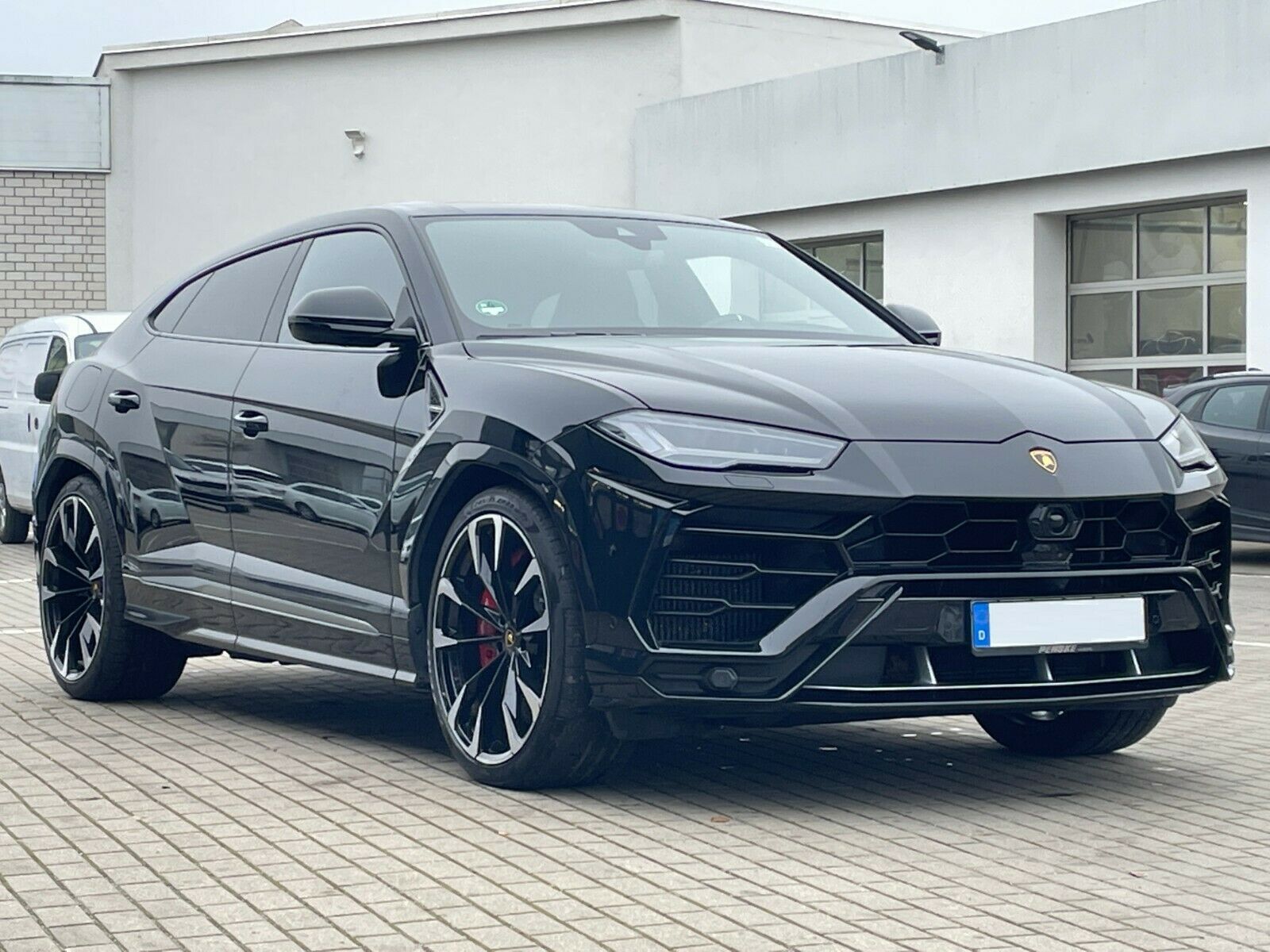 Fahrzeugabbildung Lamborghini Urus LP650 *PANO*Carbon*HeUp*23*Miete*Mietkauf*