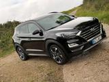 Hyundai TUCSON 2.0 CRDi Auto 4WD Premium Pano AHK - Hyundai TUCSON von privat
