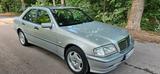 Mercedes-Benz C 200 CDI CLASSIC Classic - Mercedes-Benz C 200 mit Diesel-Antrieb: Limousine, Cdi Classic