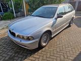 BMW 530d A Sport touring Sport - BMW 530 aus 2002: Kombi