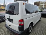 Volkswagen T5 Transporter Kombi 2.0 TDI*1Hand*9 Sitzer - VW T5 Gebrauchtwagen in Frankfurt