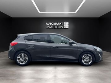 Ford Focus - 12
